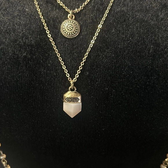 Layered Four Chain Tiny Stone & Stamped Metal Pendent Necklace - Picture 5 of 6